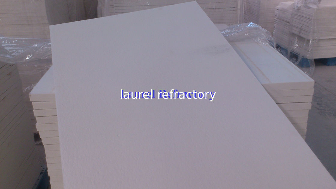 Insulating Board Ceramic Fiber Refractory Pannel For Combustion Chamber Liners , Boilers , Heaters